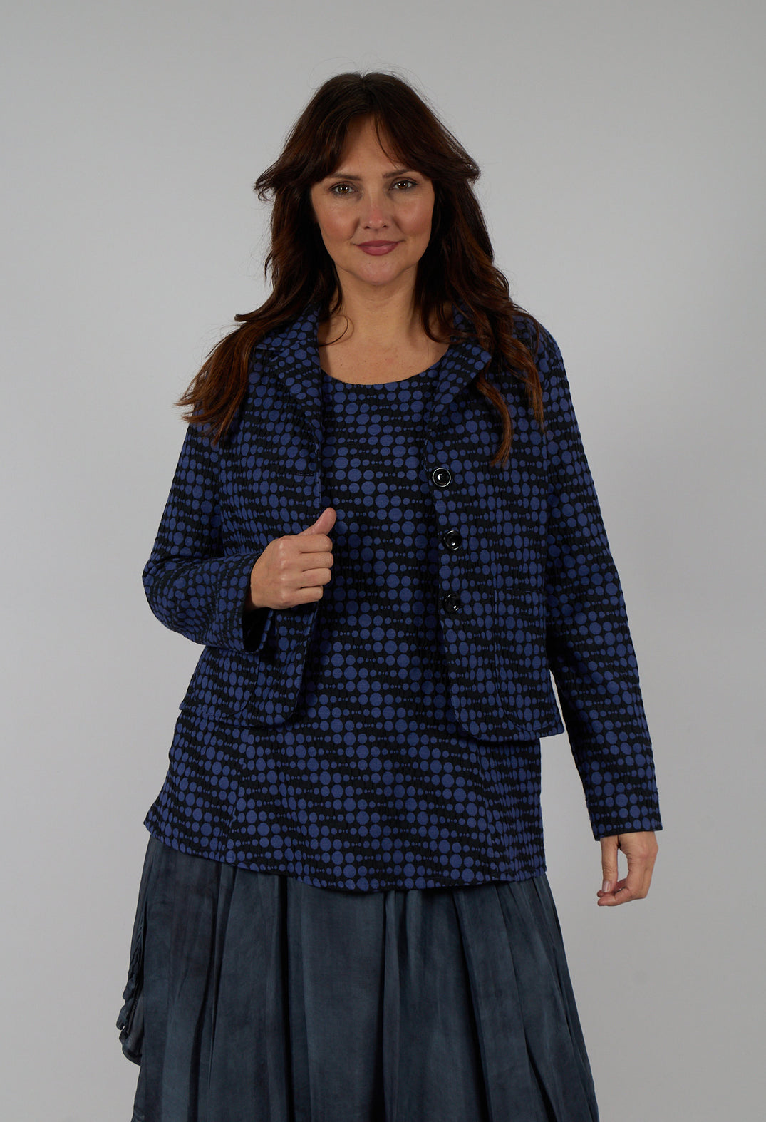Spotty Jacquard Short Jacket with Button Front in Blueberry
