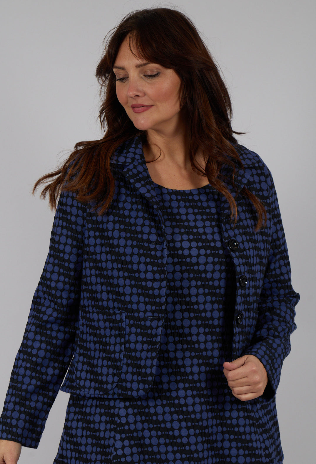 Spotty Jacquard Short Jacket with Button Front in Blueberry
