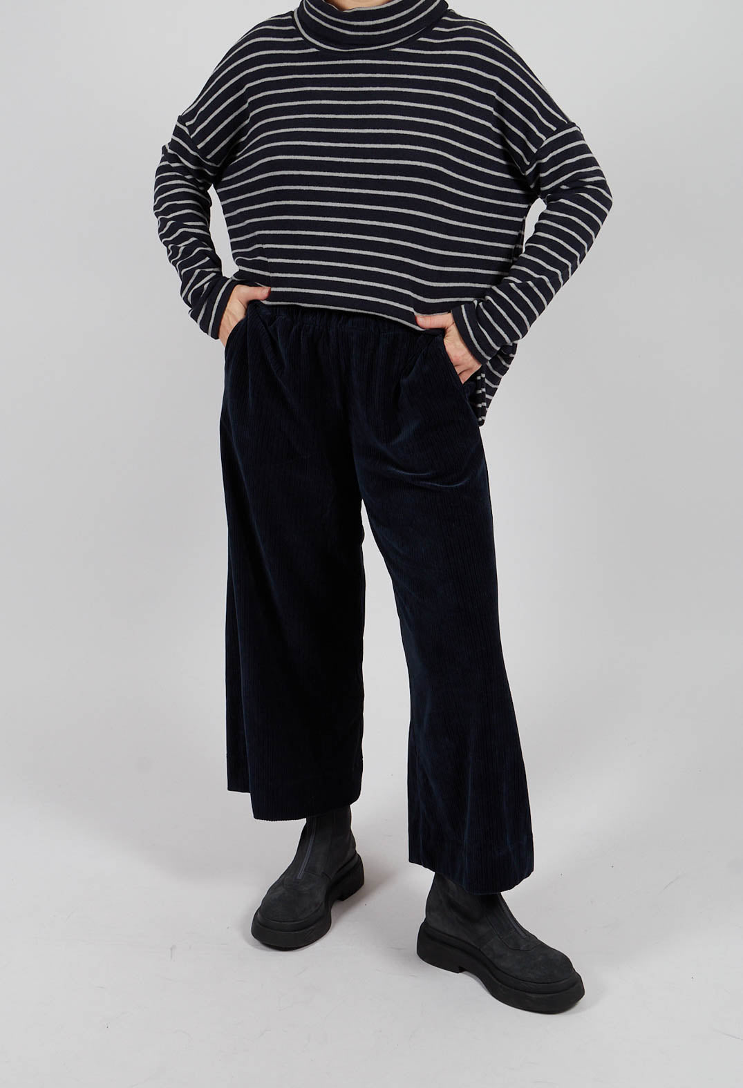 Pollo Trousers in Notte