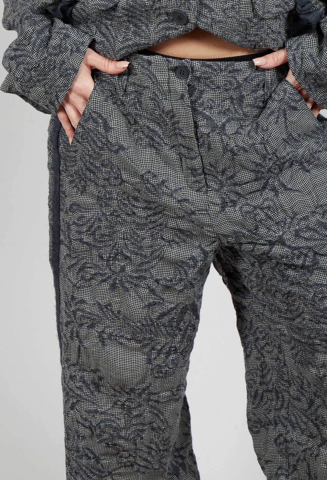 Pak Cargo Trousers in Anthra
