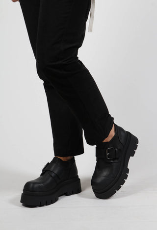 Platform Lofas in Gasoline Nero