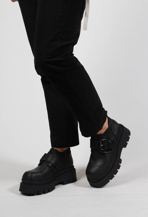 Platform Lofas in Gasoline Nero