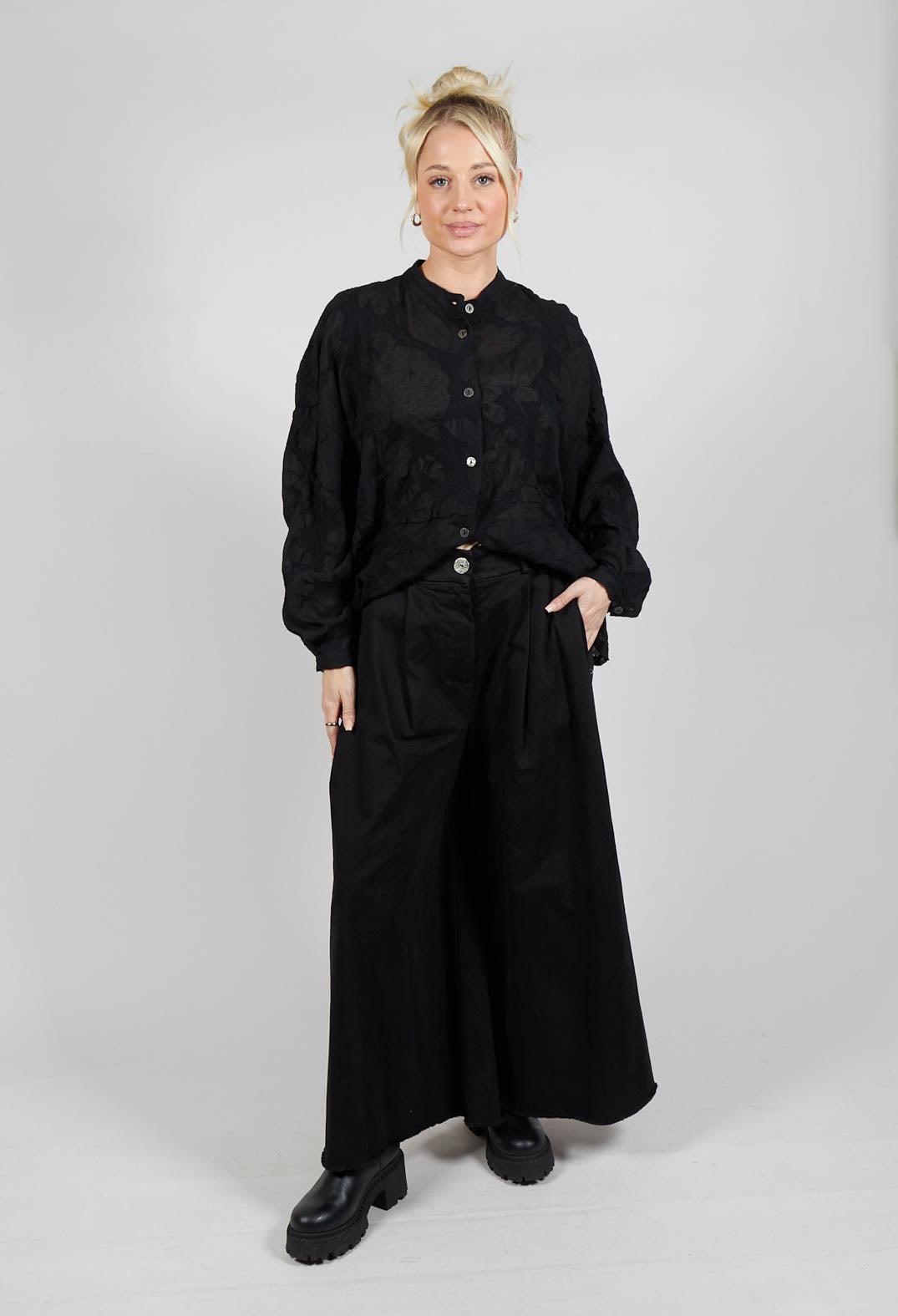 Pleat Front Trousers in Gabardina di Cotone Nero