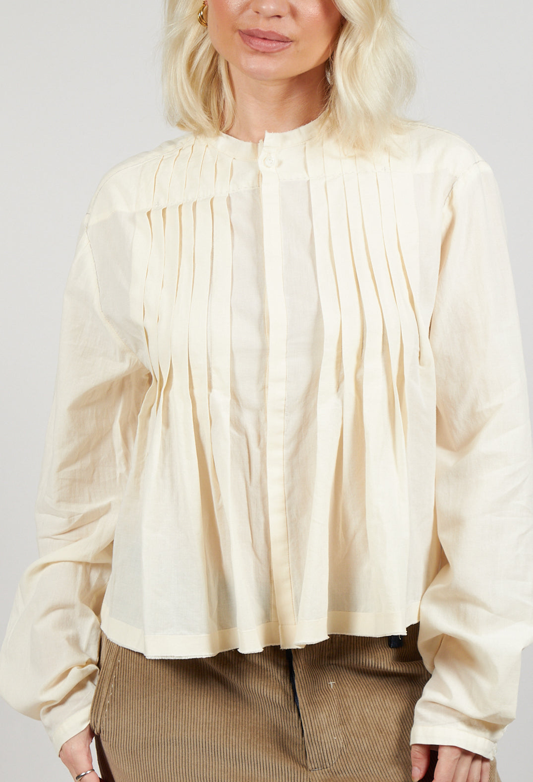 Pleat Shirt in Cream
