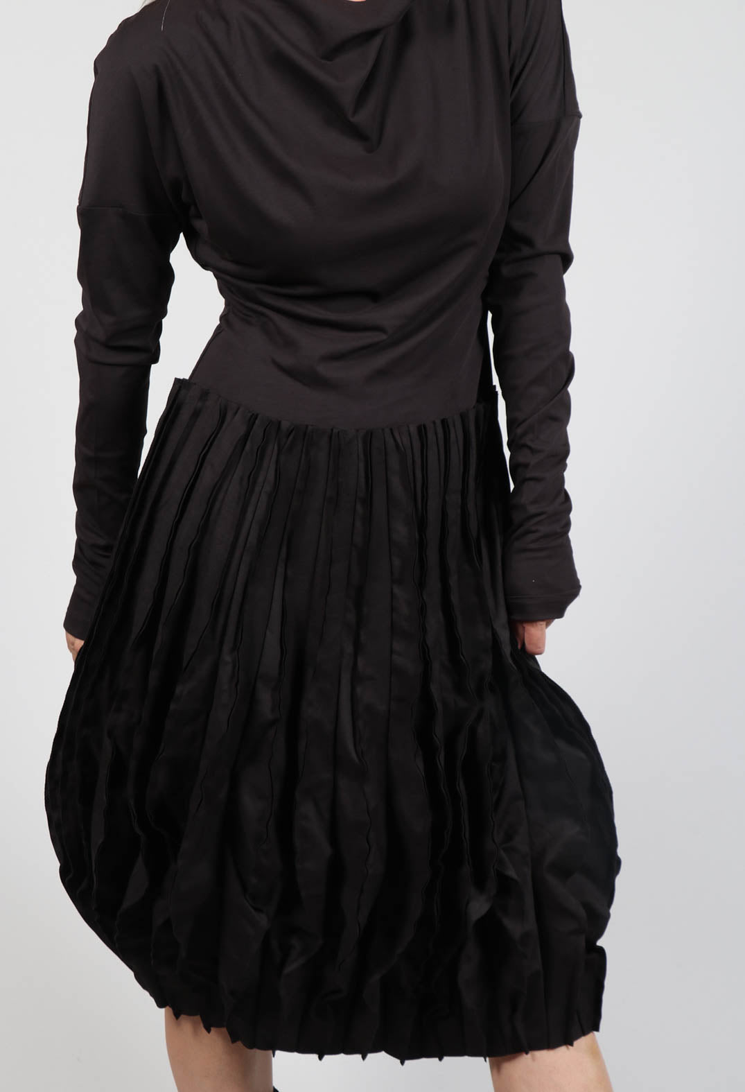 Pleated Skirt Dress in Espresso Print