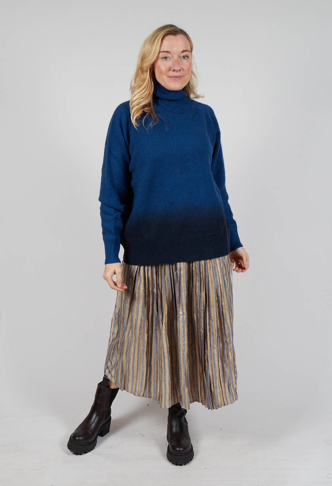 Polar Jumper in Amparo Blue