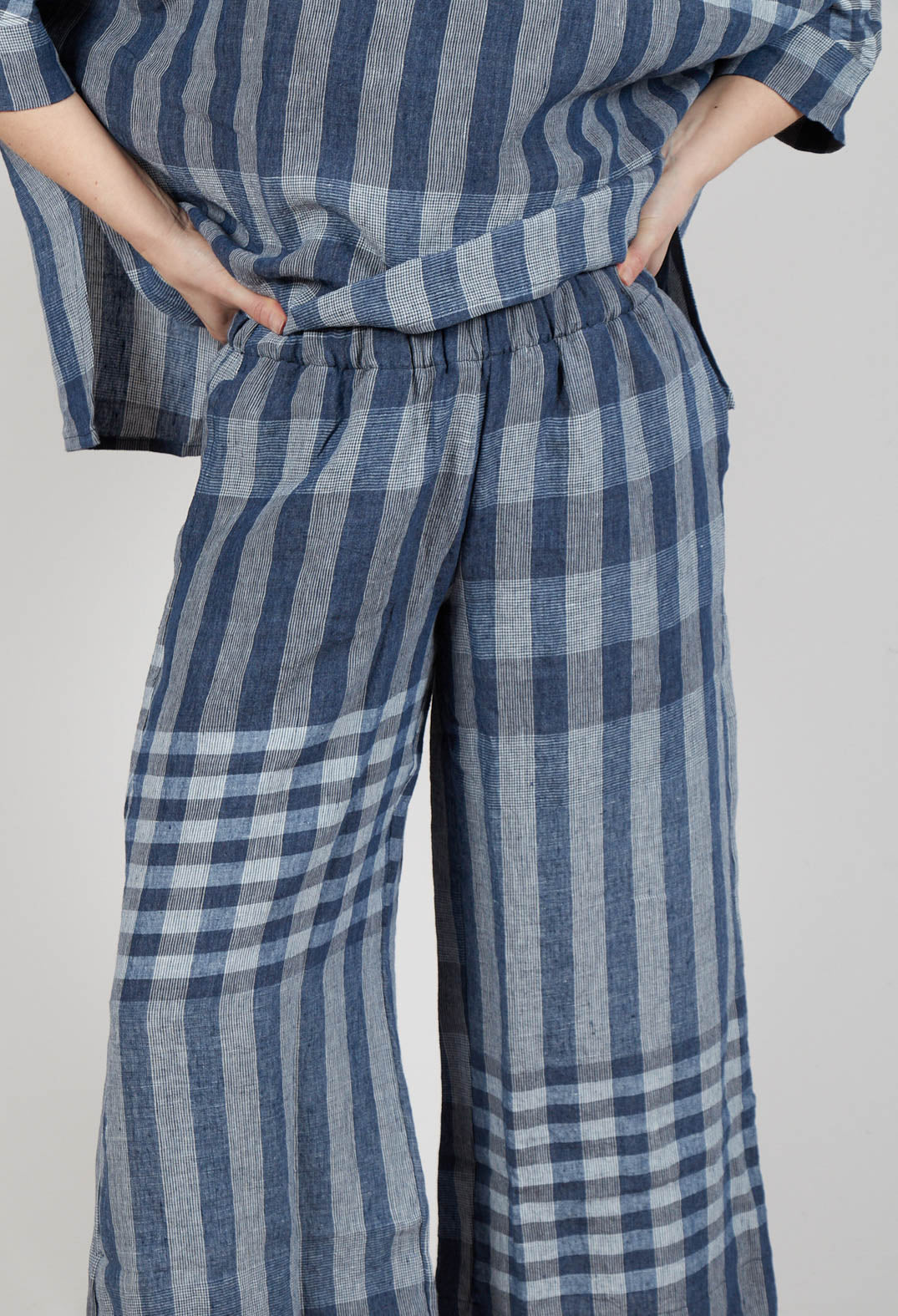 Pollo LQ Trousers in Blu