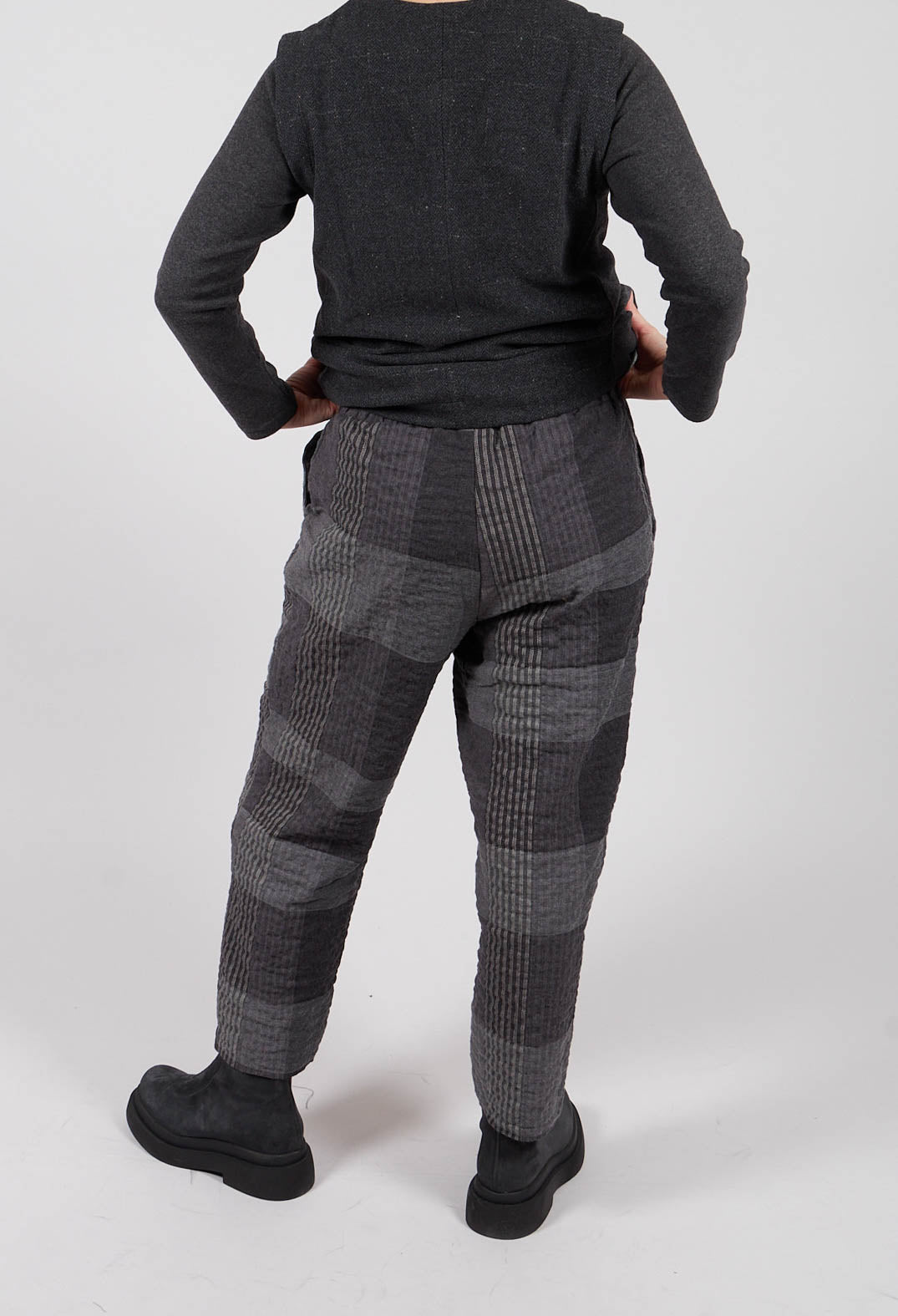 Preciso S Tsant Check Trousers in Antracite