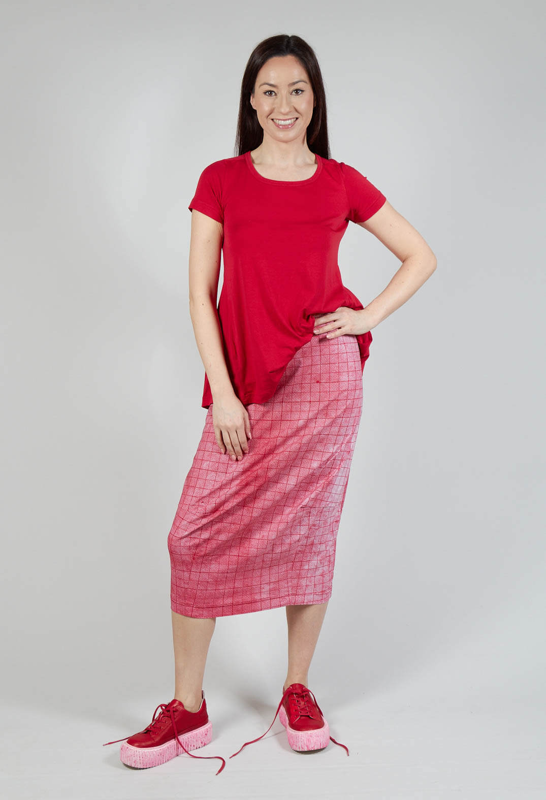 Pull On Fitted Skirt in Chili Print
