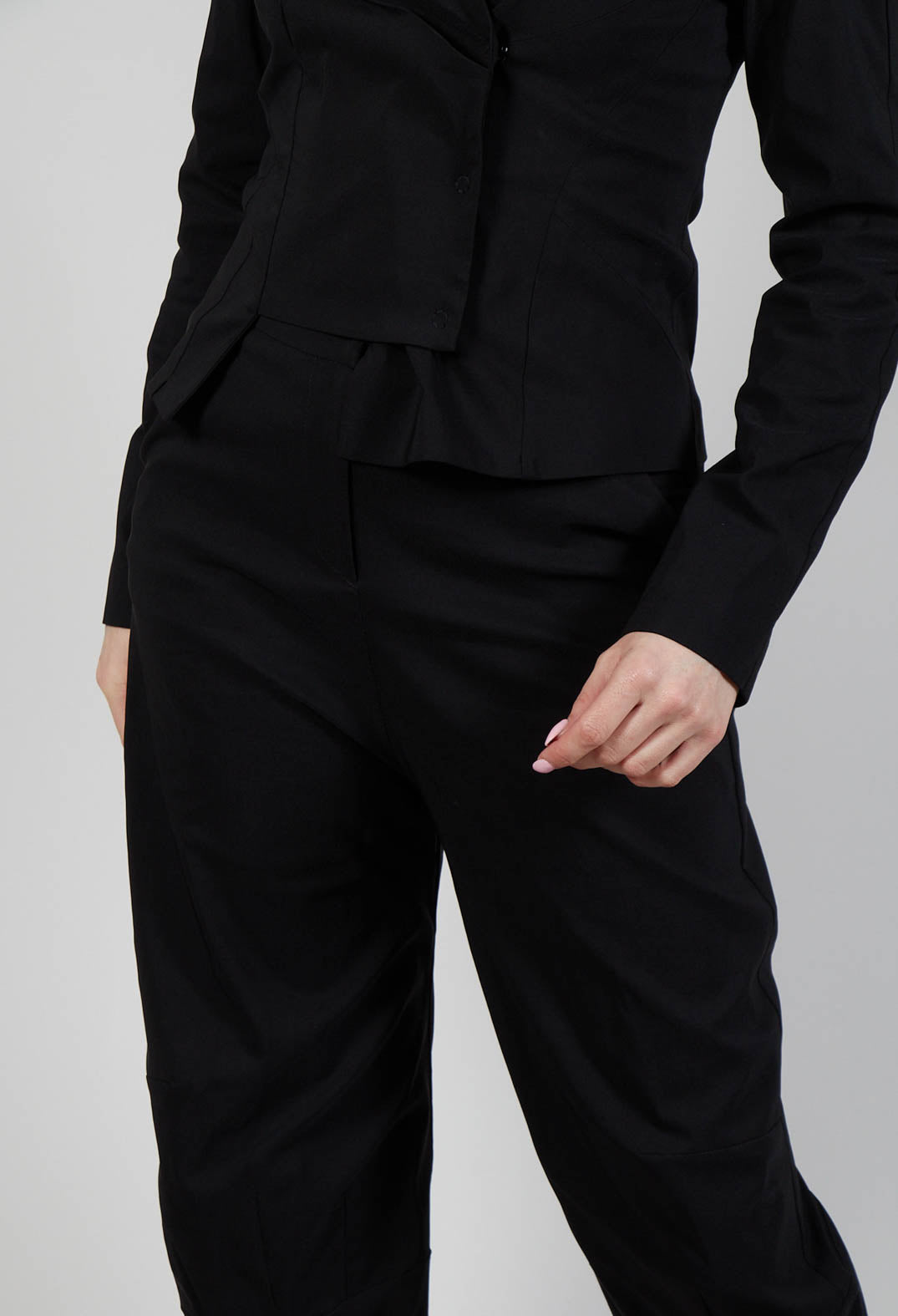 Pulp Fiction Balloon Leg Trousers in Black