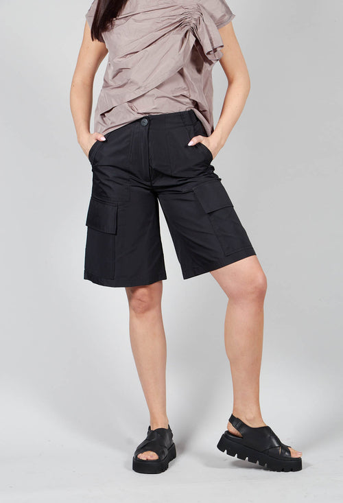 RAIN1 Shorts in Black