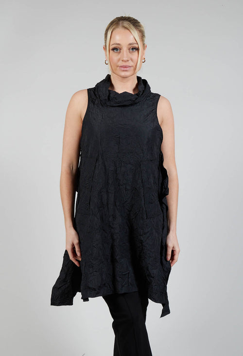 RION Tunic in Black