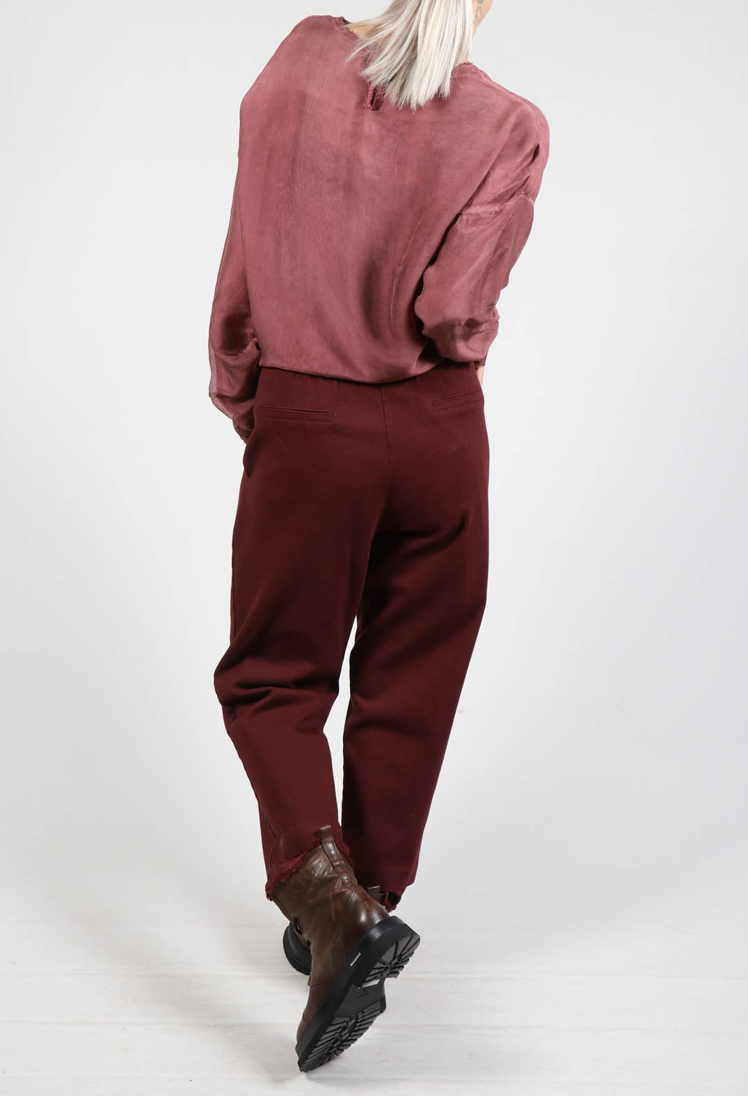 Raw Edge Beleted Trousers in Raso Sangue