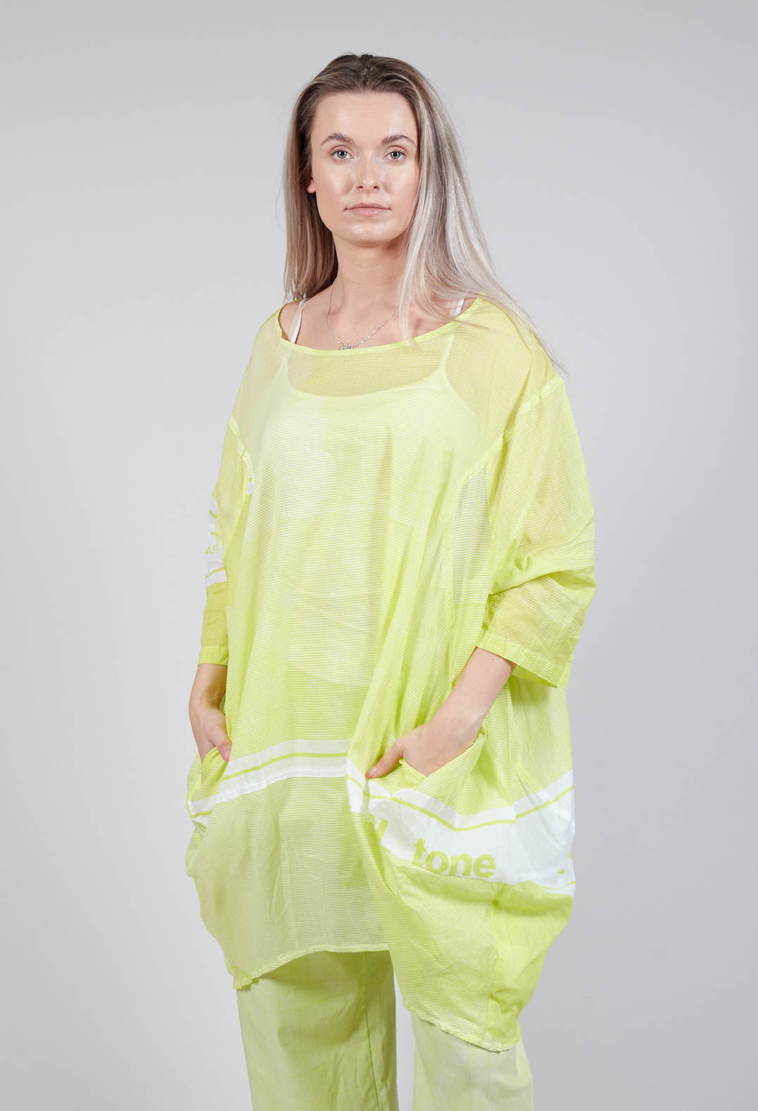 Relaxed Fit Cotton Top in Sun Print