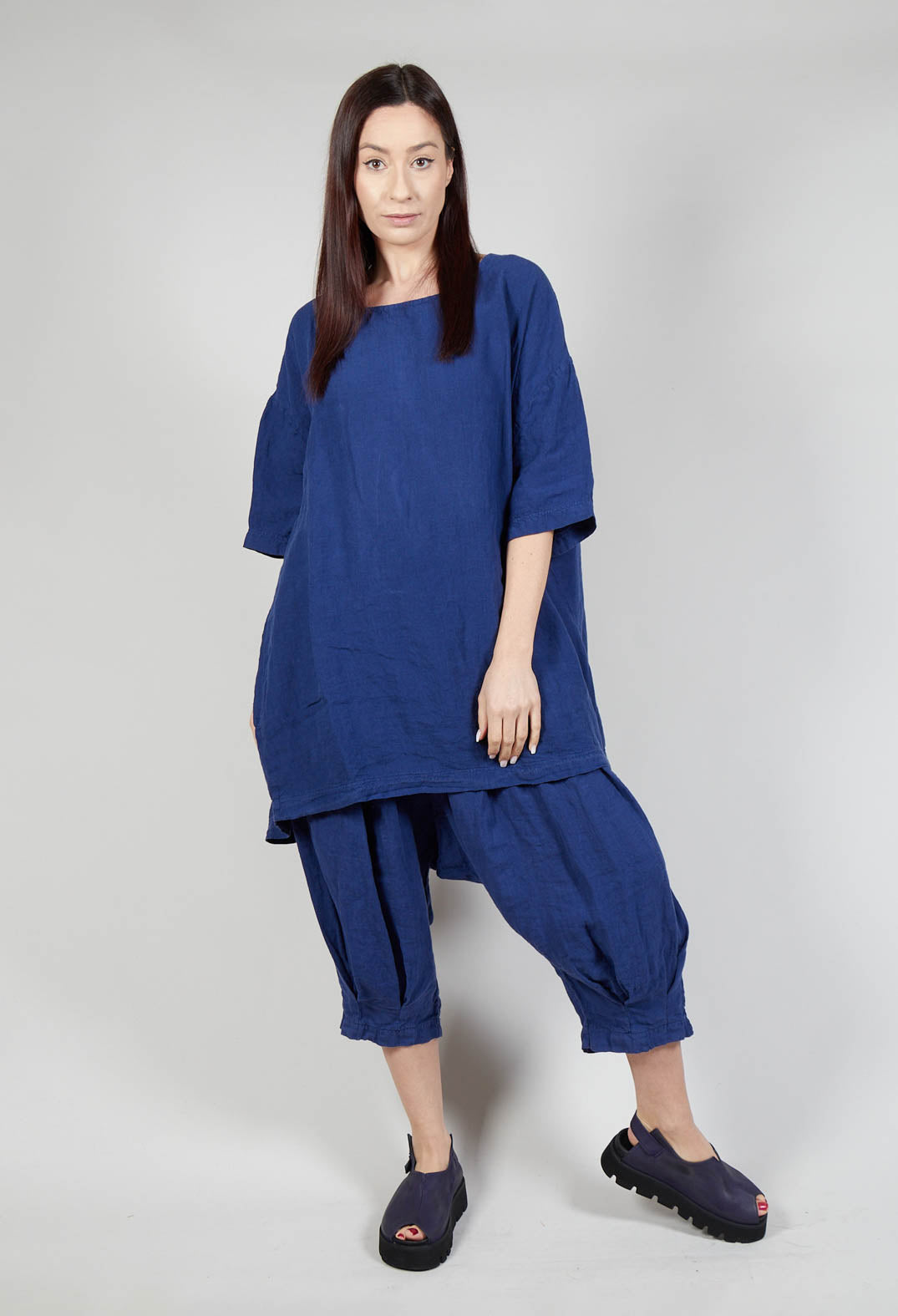 Relaxed Fit Linen Top in Azur