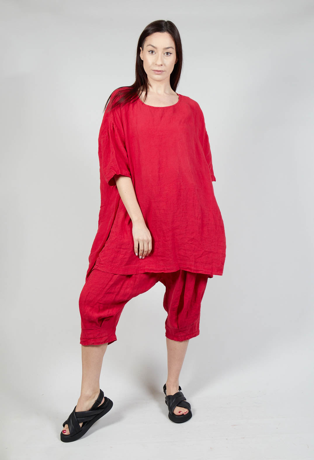 Relaxed Fit Linen Top in Chili