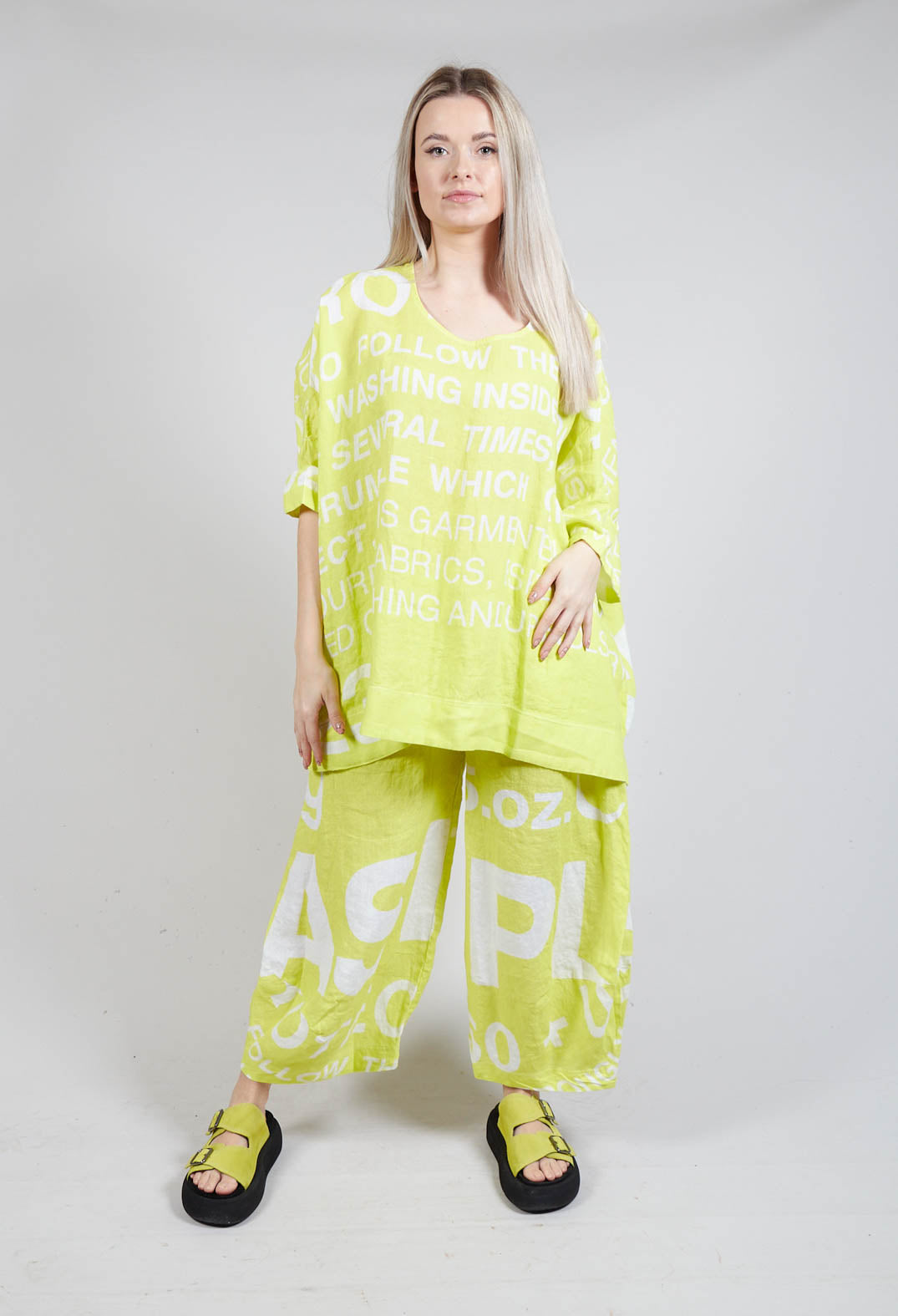 Relaxed Fit Linen Top with Large Lettering in Sun Print