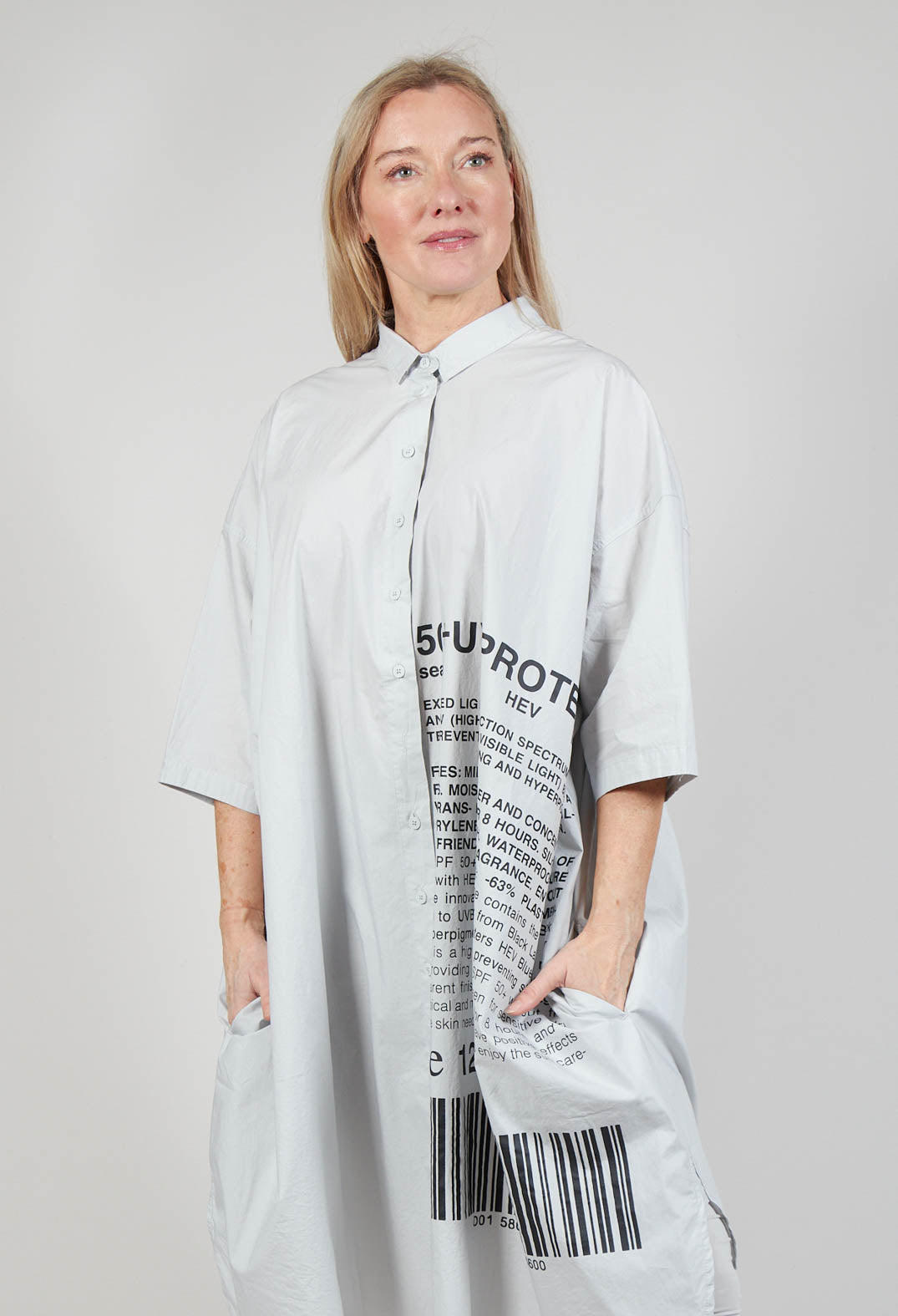 Relaxed Fit Shirt Dress with Lettering Motif in Grey Print