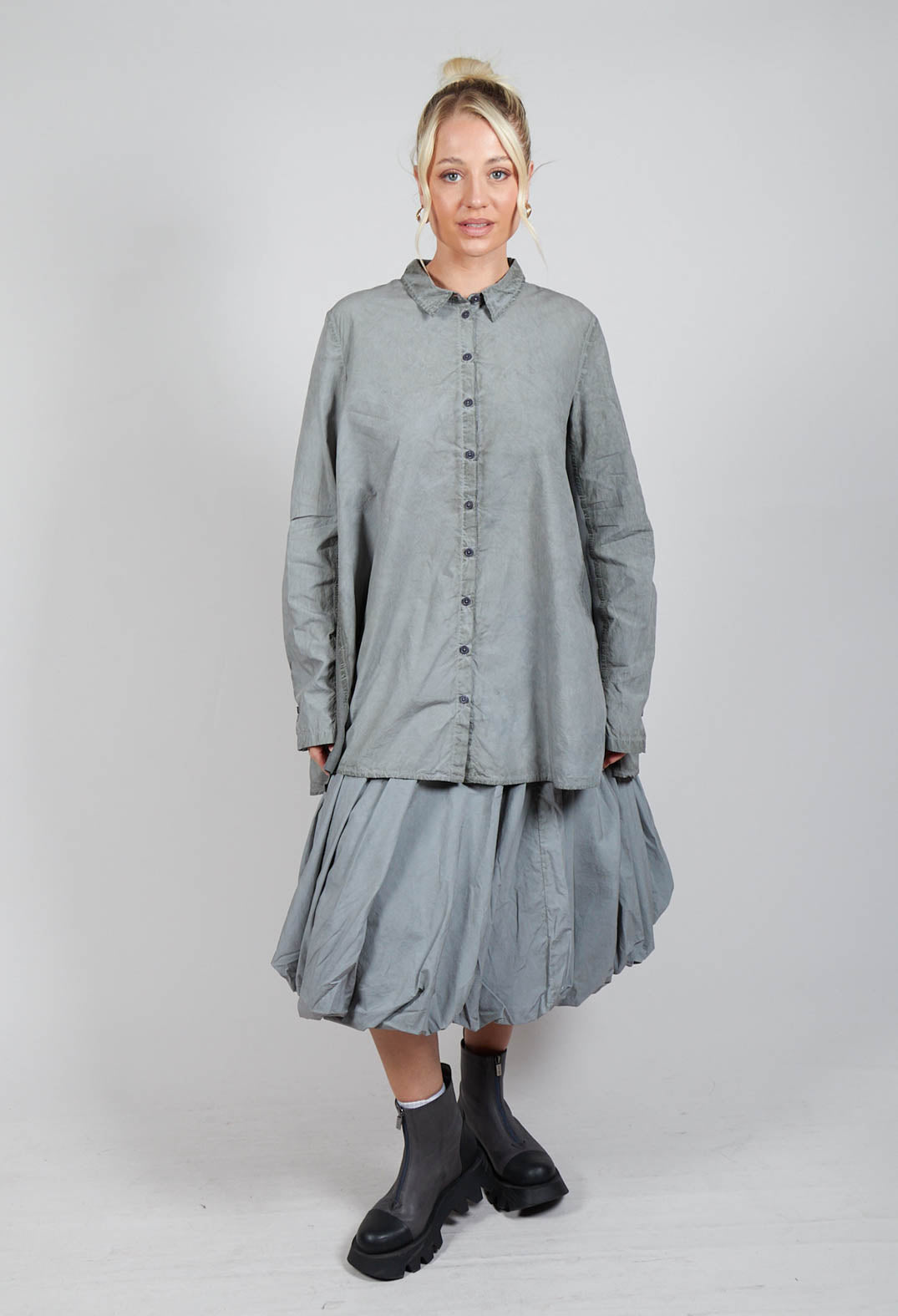 Relaxed Fit Shirt in Pencil Cloud