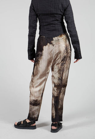 Relaxed Trousers in Single Variant