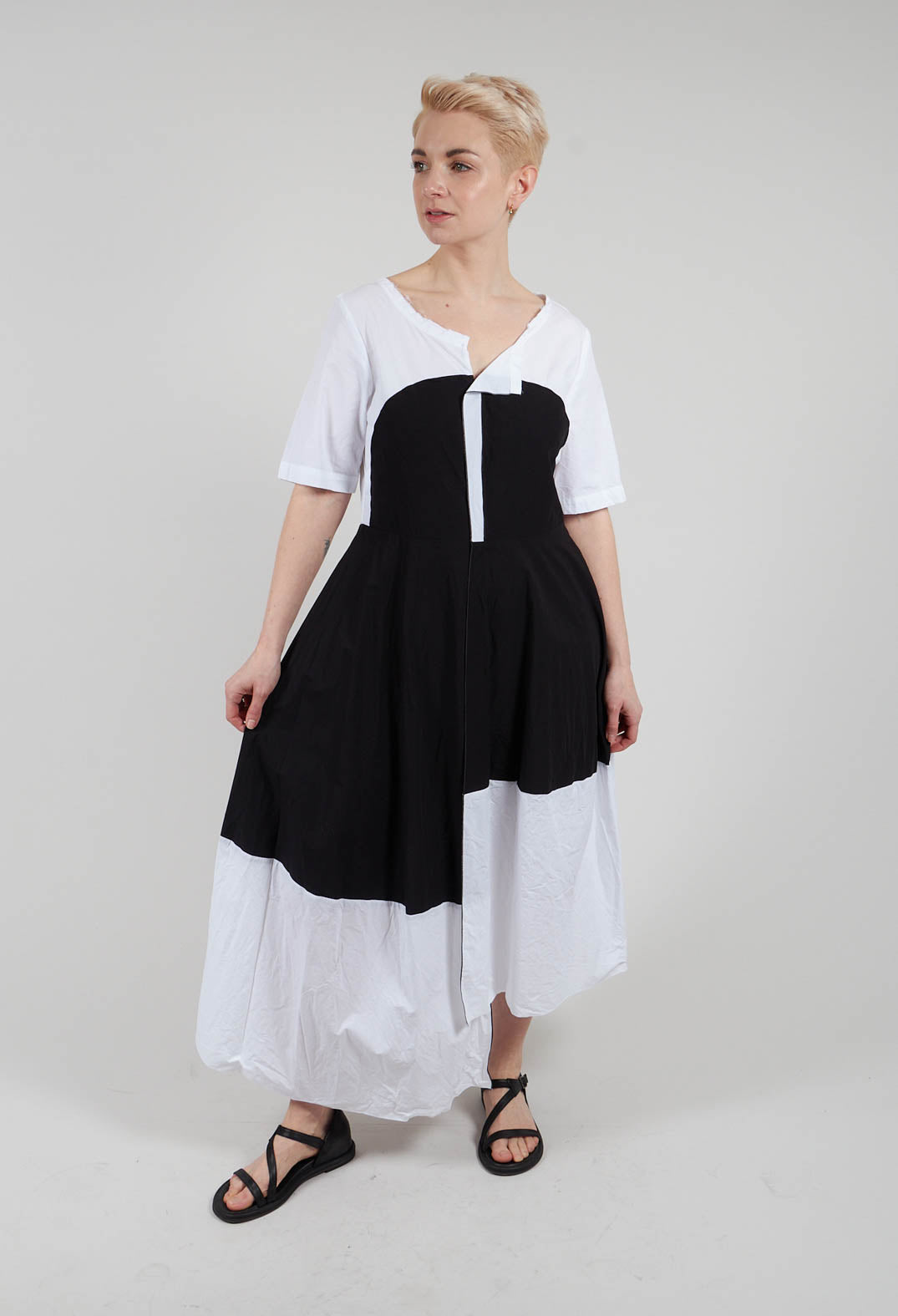 Riko Dress in White with Black