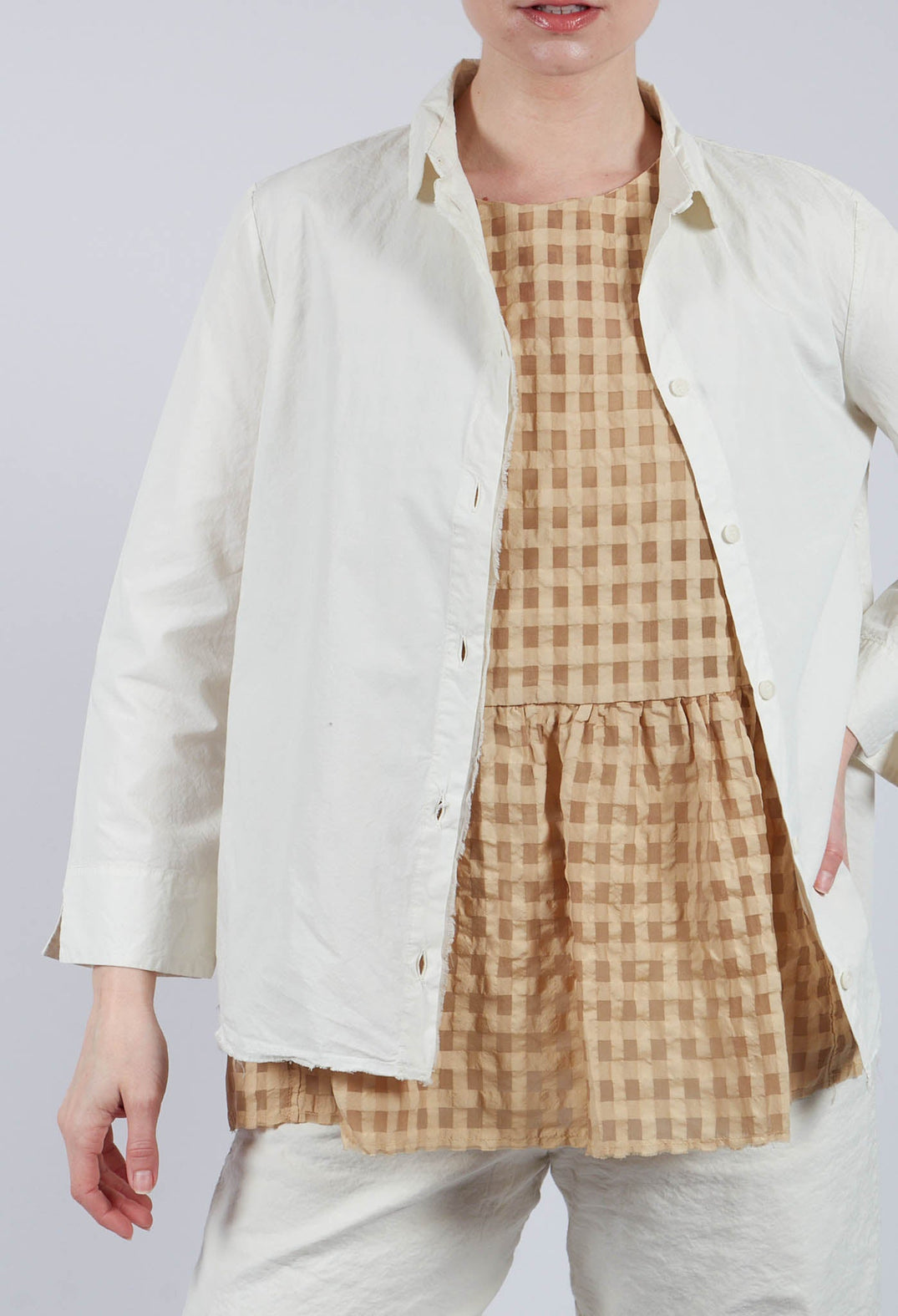 Round Neck Shirt in Chalk