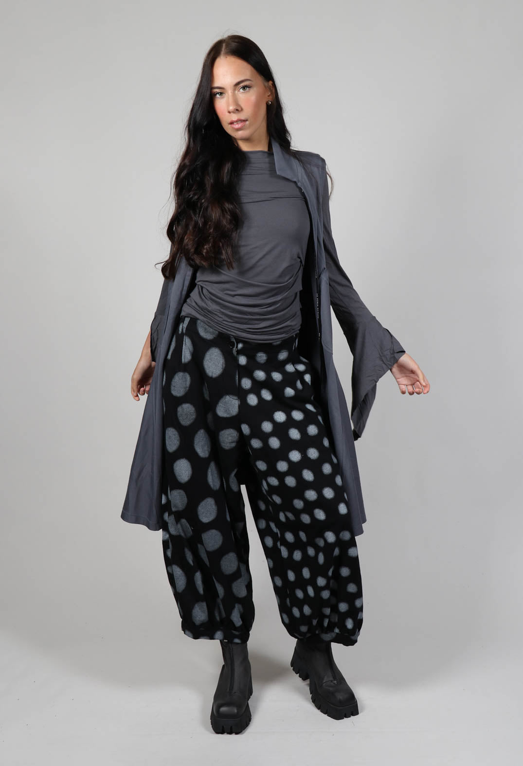 Wide Leg Trousers in Grey Pois