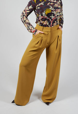 Pleated Straight Leg Trousers in Clesi Ochre