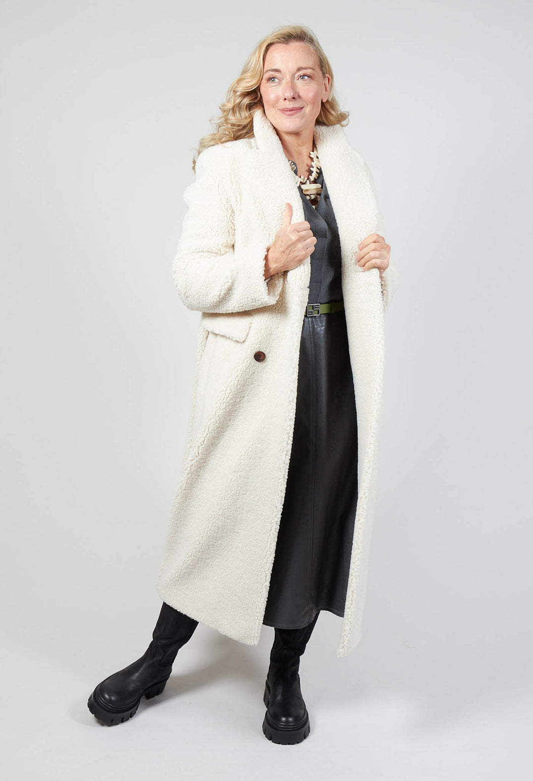 Long Sleeve Teddy Coat in Cream