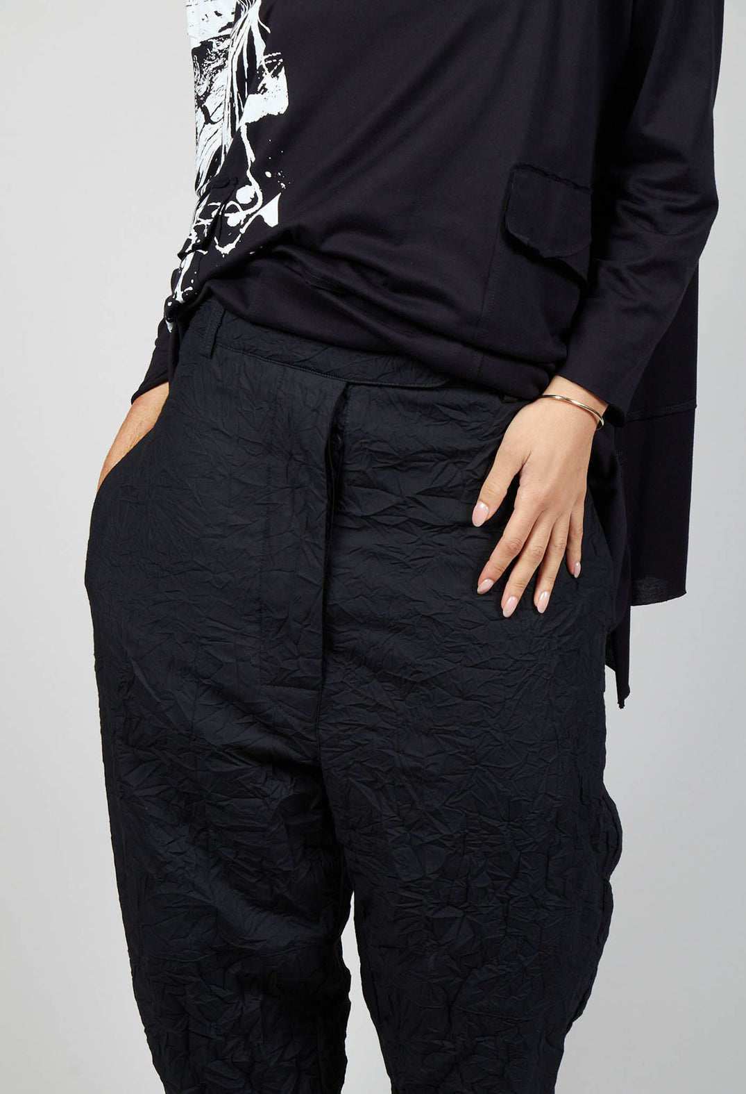 Crinkled Smart Trousers in 9000