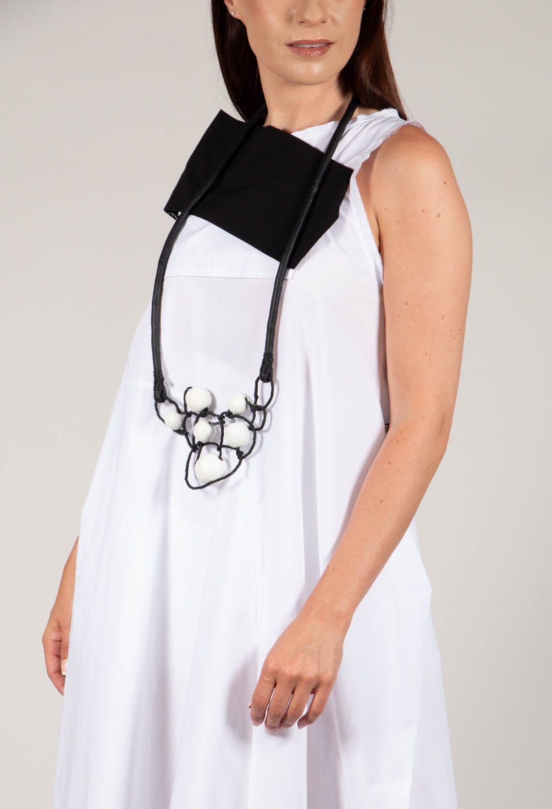 ELAN1 Dress in White with Black