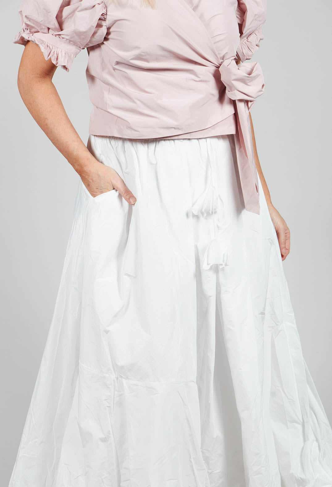 Dipped Hemline Skirt in White