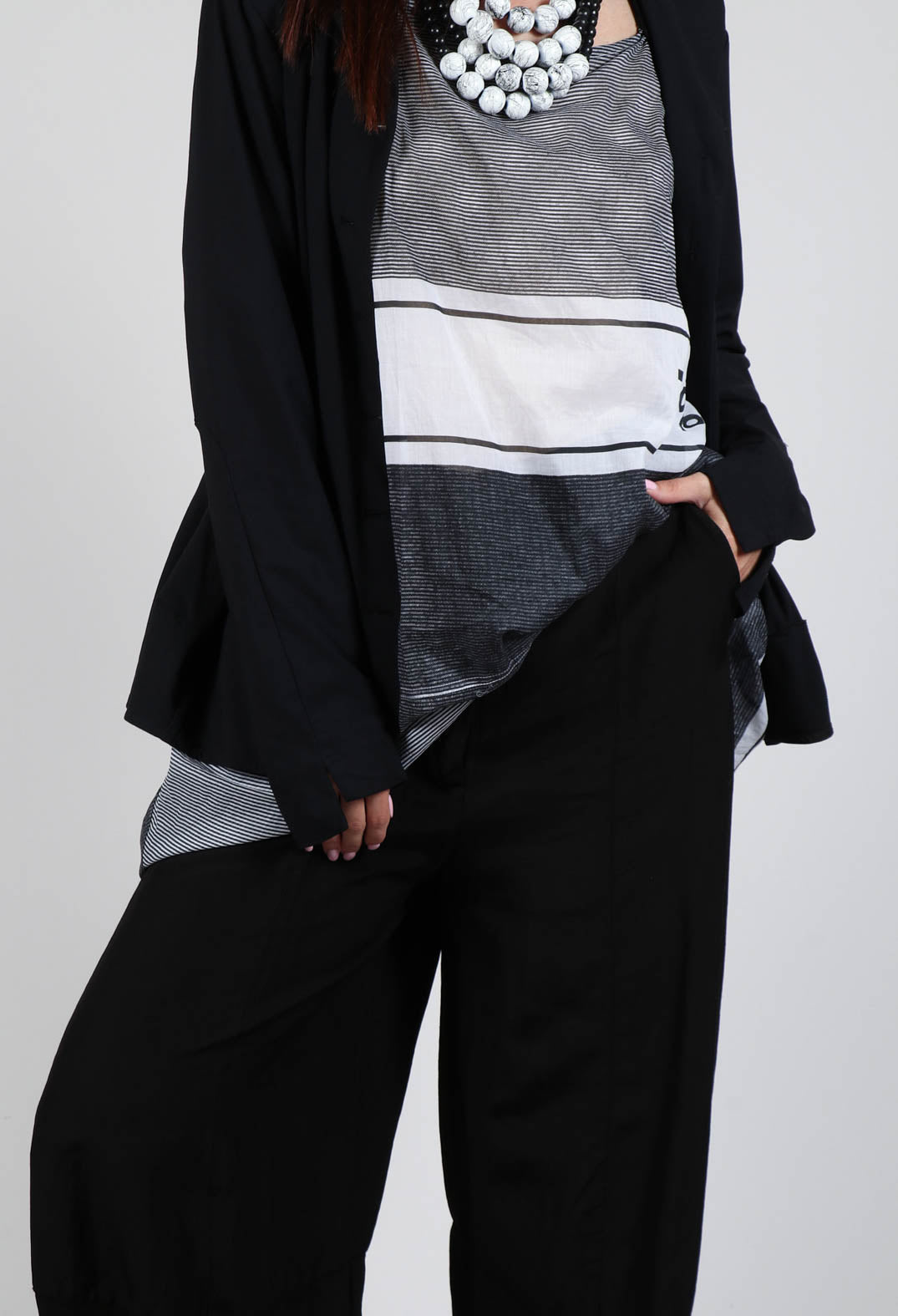 Relaxed Fit Balloon Trousers in Black