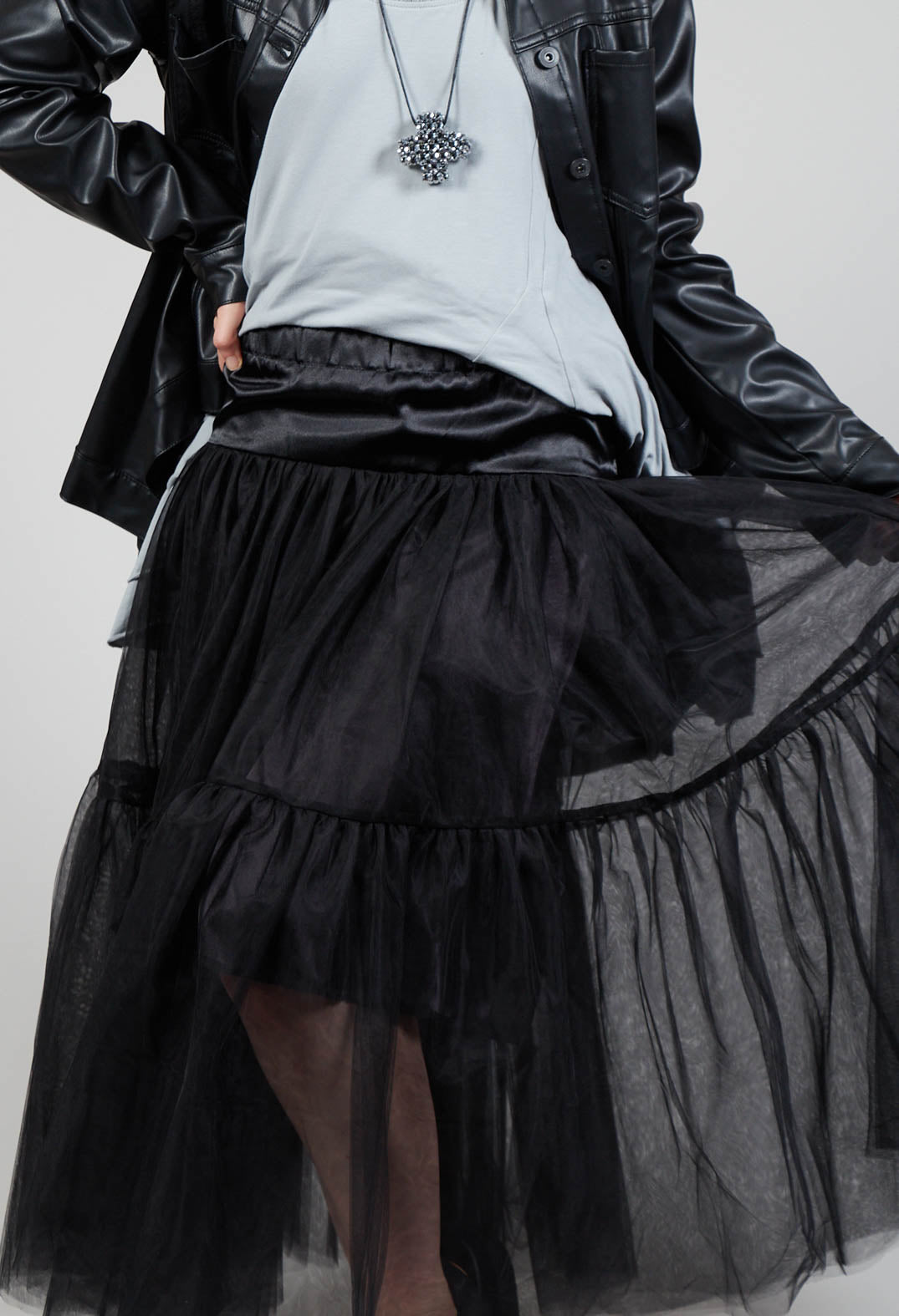 TuTuPlu Skirt in Black