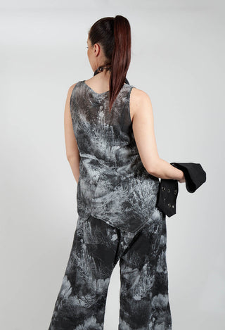 Vest Top with Raw Edges in Steppe Black
