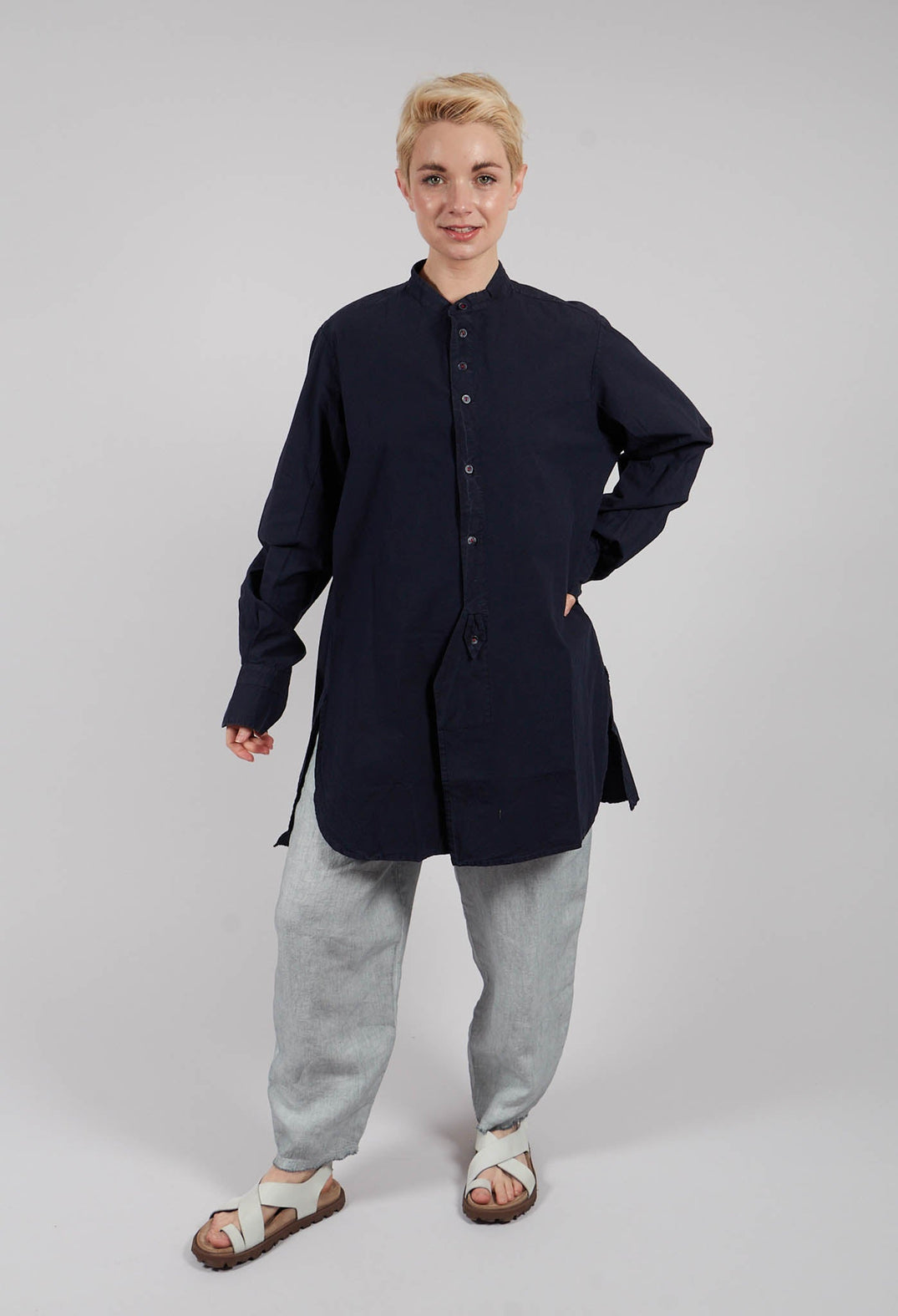 Sam Unisex Shirt in Navy