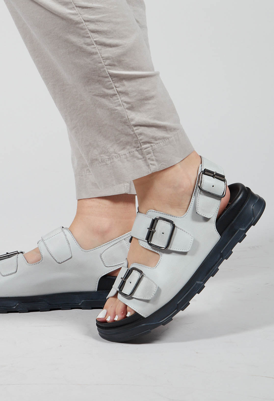 Sandals with Buckle Detail in Gasoline Nuvola