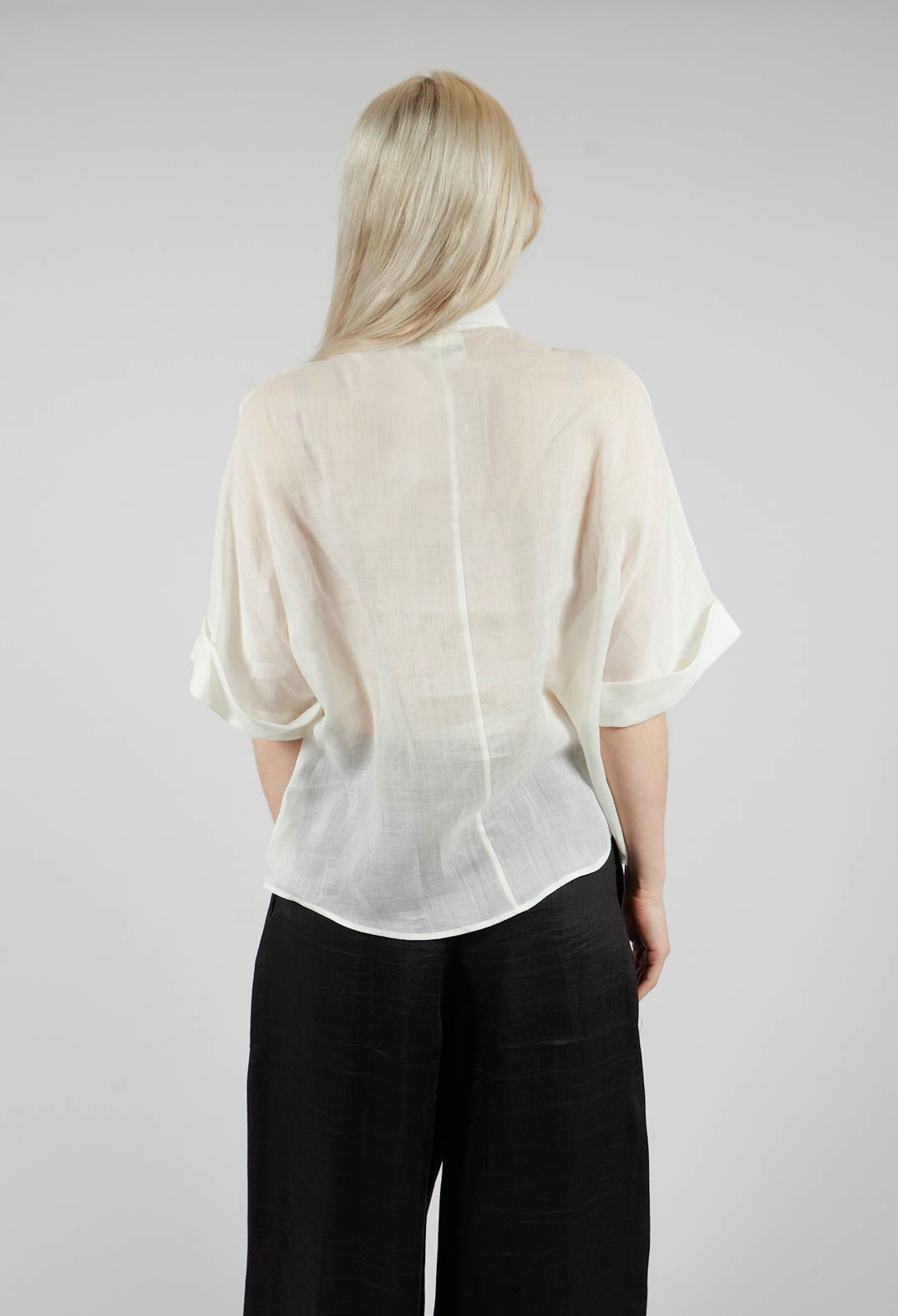 Shirt with Large Pockets in Avorio