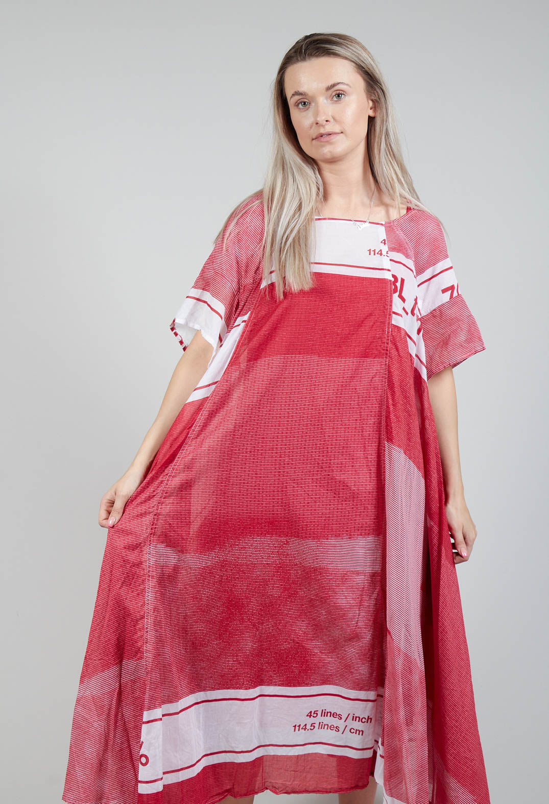 Short Sleeve Cotton Dress in Chili Print