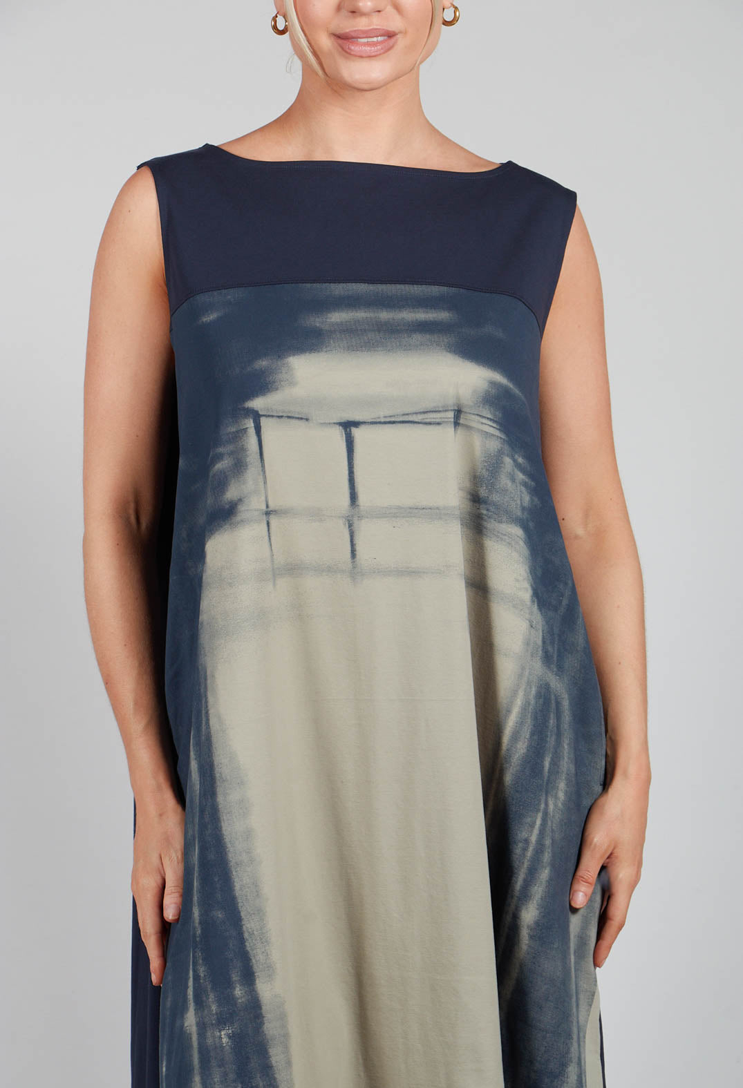 Sleeveless Dress in Navy Print