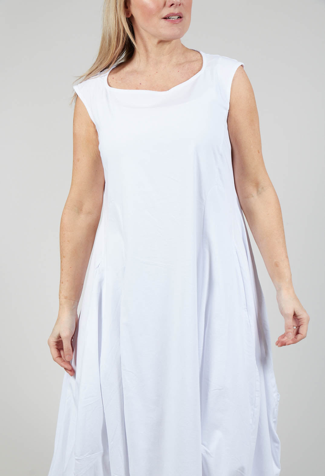 Sleeveless Jersey Dress with Tulip Hem in White