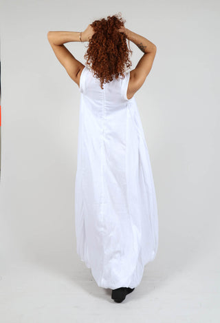 Sleeveless Maxi dress in White