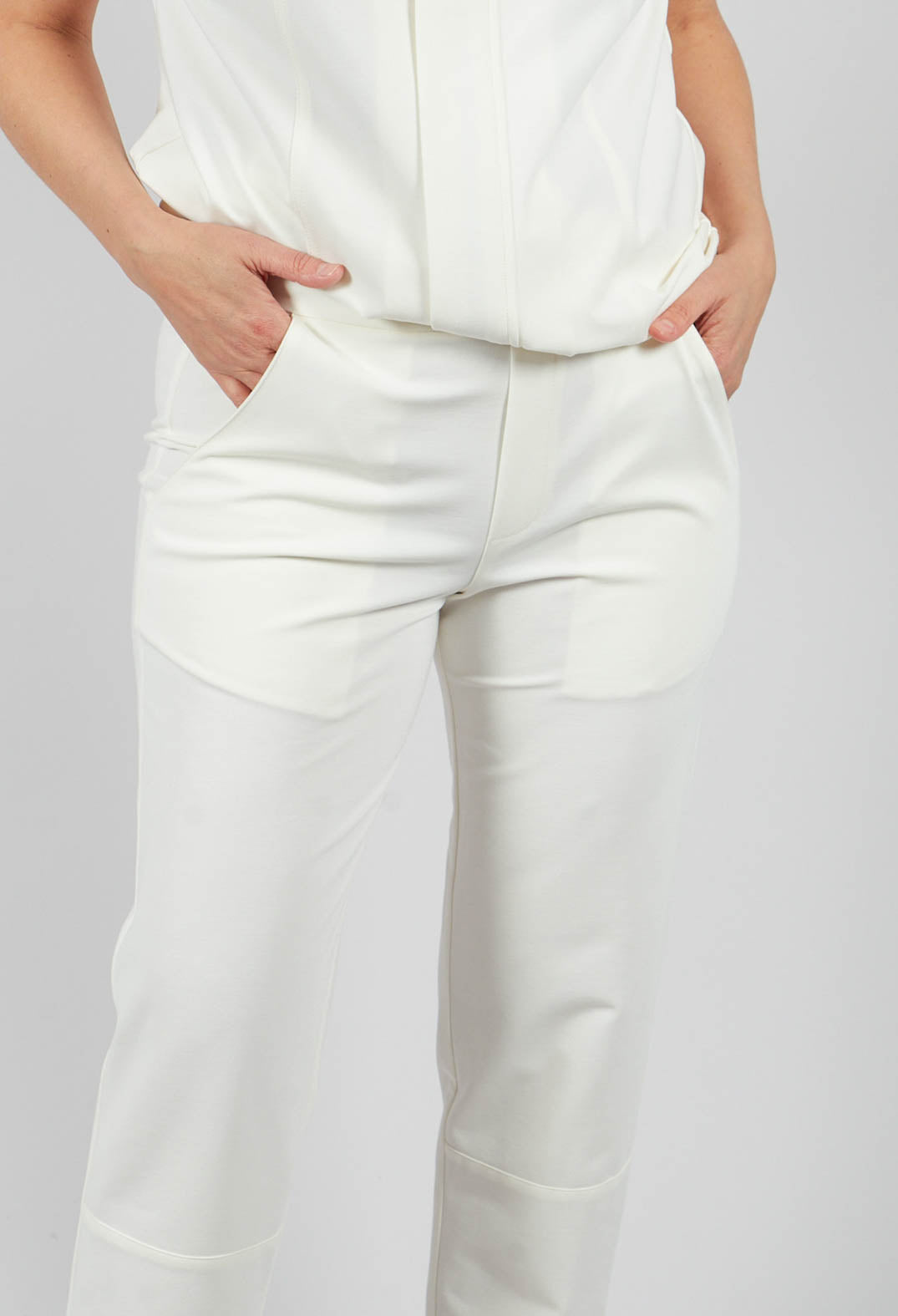 Slim Fit Trouser in Off White