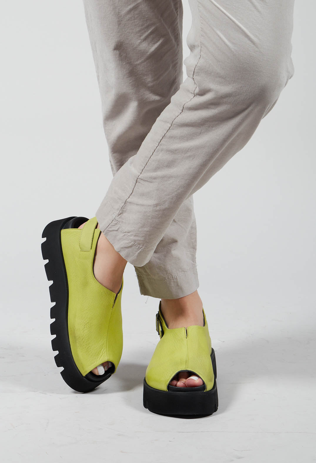 Slingback Shoes with Platform Sole in Gasoline Melinda