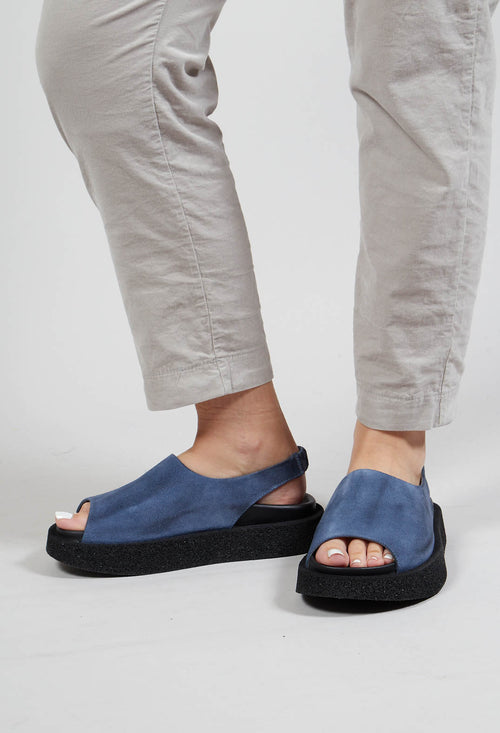 Slingback Shoes with Platform Sole in London Avio