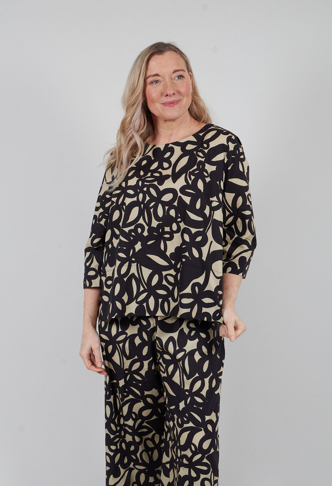 Smock Top in Lark and Nero