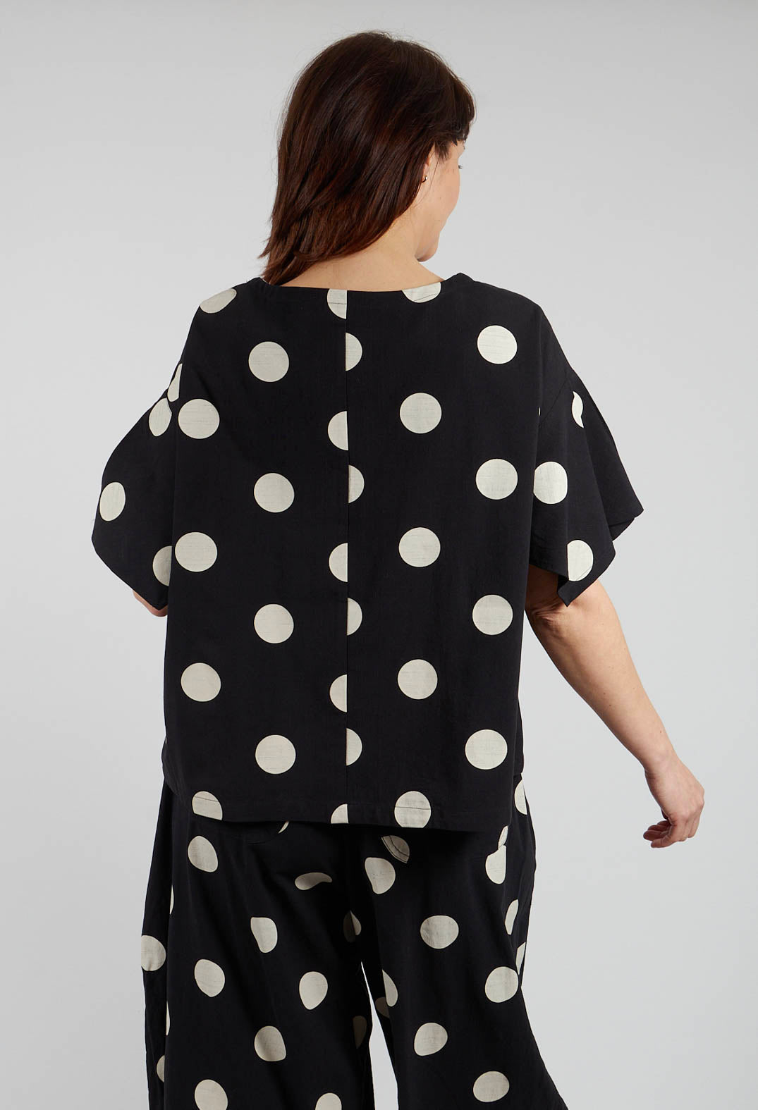 Spotted Short Sleeve Top in Black