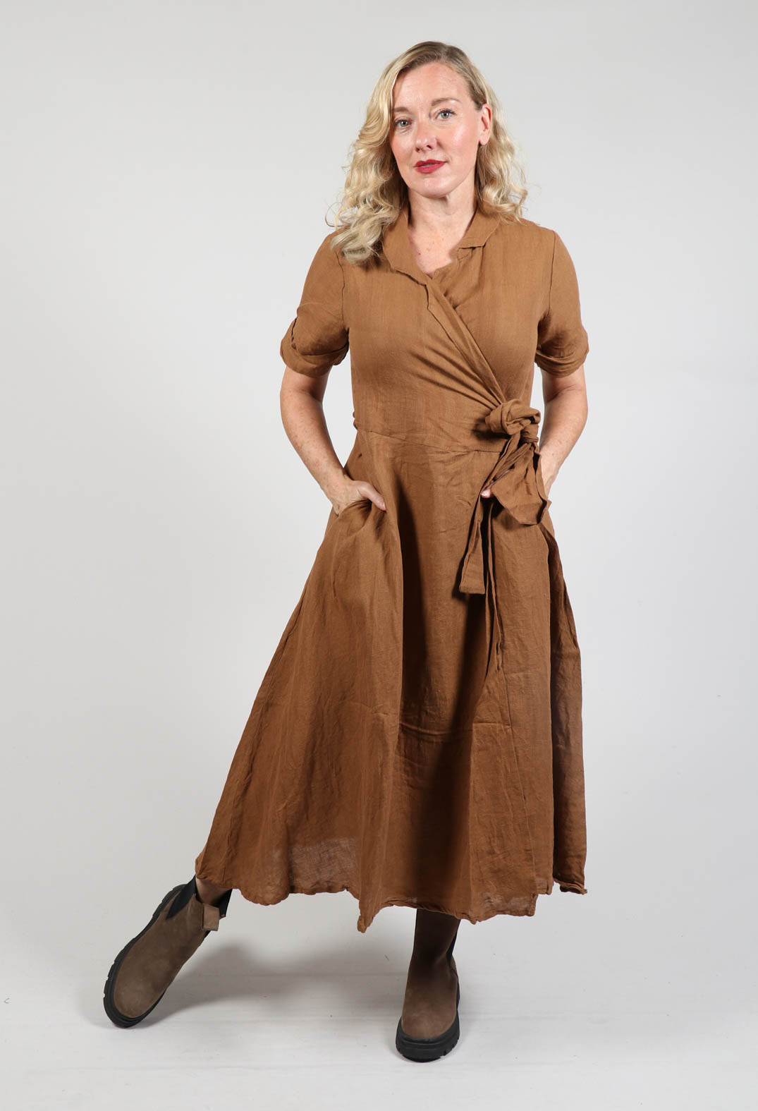 Stapelia Dress in Canelle