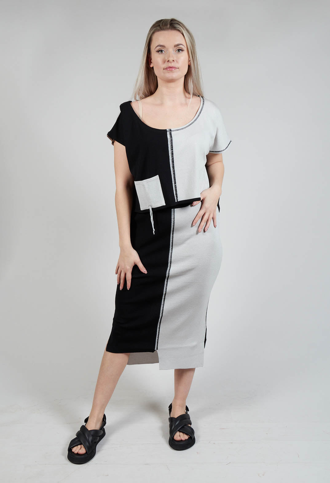 Stitch Pencil Skirt in Black and Silver