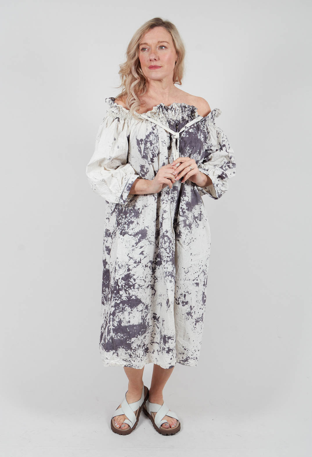 Straffital Dress in Muskat